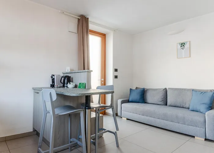 - Charvensod אאוסטה